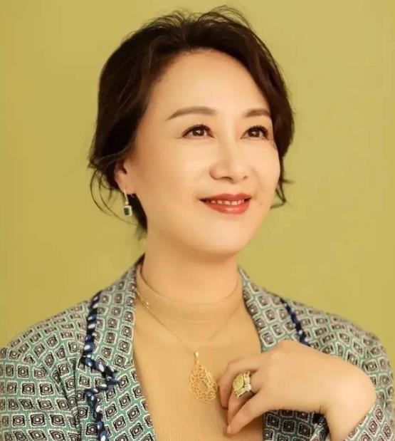 吴玉芳/英文名Fenny ，Yufang Wu图片